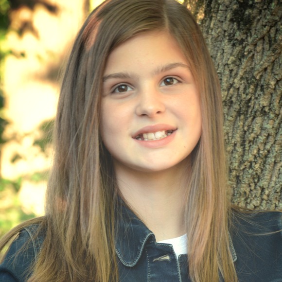 Meet your Posher, Hailey - Picture 1 of 1